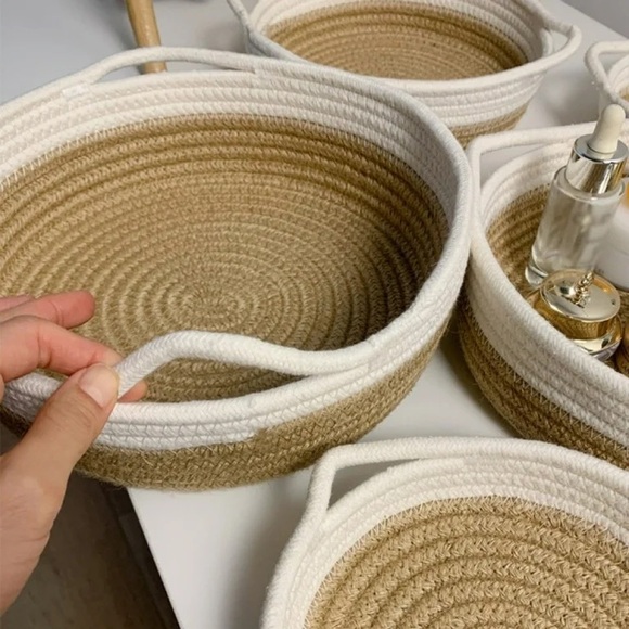 🌸 Short Stories - Large basket 🌸 - Picture 4 of 4